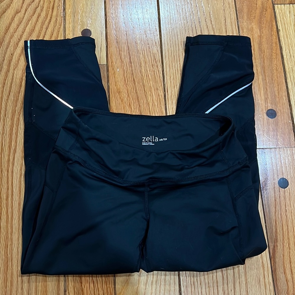 Zella crop leggings
